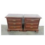 Pair of nightstands, drawers off track
