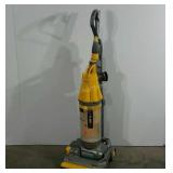 Dyson DC 07 bagels vacuum, powers on