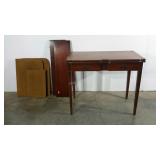 Extension table with two leaves, table