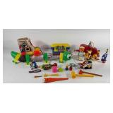 Vintage toys, slinky caterpillar, 1973 Flintstones