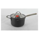 Cookware, Simply calphalon pot with lid