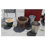 Outdoor lot, includes ceramic planter, wood