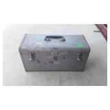Craftsman tool box