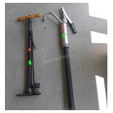Barrel pump and bicycle pump