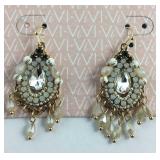ViVI Crystal Dangle Earrings New with Tag $32