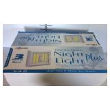 Case of 12 I-Zoom dimmer switch night lights