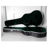 Road Runner Guitar Case. Nice hard case