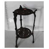 Cast iron plant Stand 9.5 dia. Shelves x 20" tall
