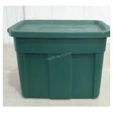 RUBBERMAID ROUGHNECK tote with lid. 18 gallon.