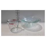 Pyrex - clear nest of 4 bowls, and measuring cup