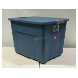 Sterilite tote with lid, 22 gallon
