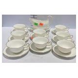 17-pcs Wedgwood bone china, Svc-8 cups & saucers &