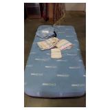 Aero Bed Twin Size Mattress with built in pump