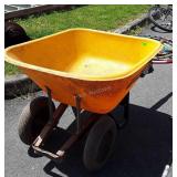 True Temper Big 8 Wheel Barrow poly tub double