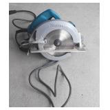 Makita 7" circular saw with case