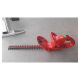 Black and Decker electric hedge trimmers with 17"