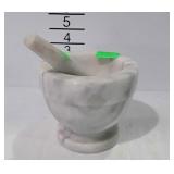 Marble mortar & pestle