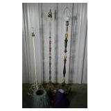Lamp lot. Three floor lamps and two shades. Two