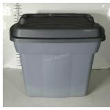 RUBBERMAID ROUGHNECK tote with lid, 24 gallon.