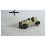 Vintage small toy - Tootsie Toy dragster