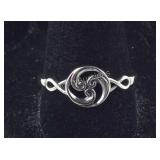 Sterling silver size 10 spiral ring