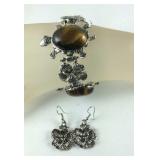 Tigers eye turtle flower bracelet 7.5in and