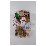 Stuffed animals lot.