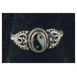Yin & Yang Symbol Ring, 2 grams , size 6.75