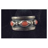 Vintage 3-Stone Coral Ring, 7.4 grams , size 5.25