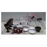 Mixed group, includes glassware, wine glasses,
