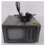 Color Television with FM/AM Radio, does power up