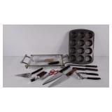 Kitchen essentials, cupcake pan, Pyrex glass pan,