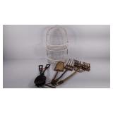 Decor lot, iron spoon & fork, wooden rake,