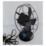 Old table top electric fan, works