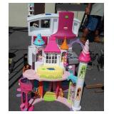 Three pcs little Tikes kids toys, Kitchen and