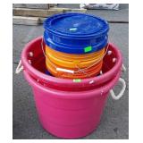 Two poly tub pails, 4 plastic 5 gallon buckets