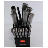 Faberware Knife Block, includes 6 steak knives,