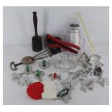 Kitchenware group, ricer, cookie press and