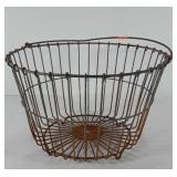 Egg gathering basket, 14.5"