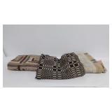 Textiles, woven coverlet 70x90 (good condition for