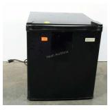 Magic Chef mini fridge, works, 17 x 20 x 20
