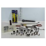 Tools, utility knife, sockets, wrenches, Snap-on