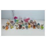 Group of Littlest Pet Shop toys