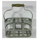 Decor bottle carrier metal with wooden handle