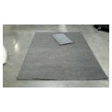 Lightweight area rug. 5