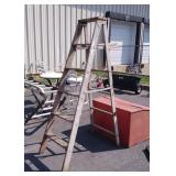 6ft Wooden Step Ladder