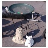 3pc Gardening Accessories lot. 2 resin made