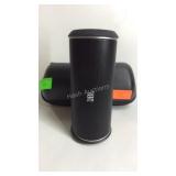 Speaker, JBL Flip 2 no cords not tested