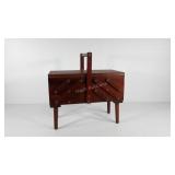 Accordion sewing box with handle