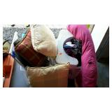 Skid lot: includes pillows, baskets, clothing,